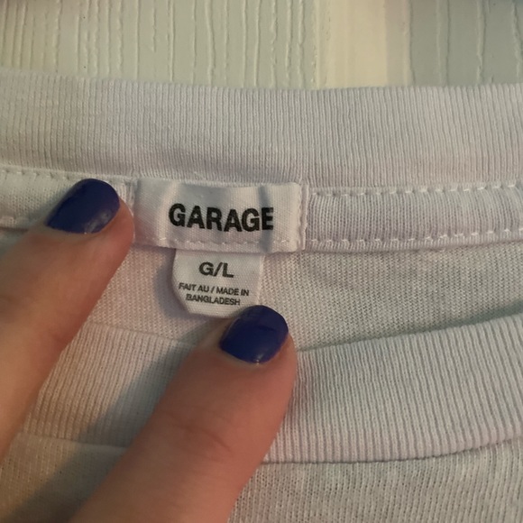 Womens (L) Garage graphic tee with dragon detail - Picture 2 of 2